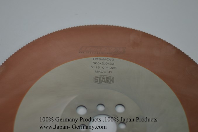 Lưỡi cưa đĩa thép gió HSS 300 mm x 2.0 mm x 32 mm.    Code: 3.20.610.1003